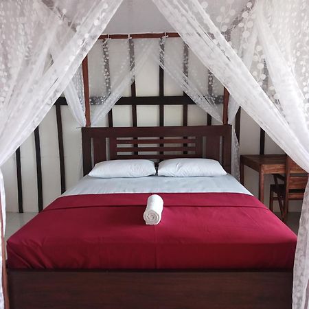 Alen'S Stay&Surf Airsatang Ngoại thất bức ảnh