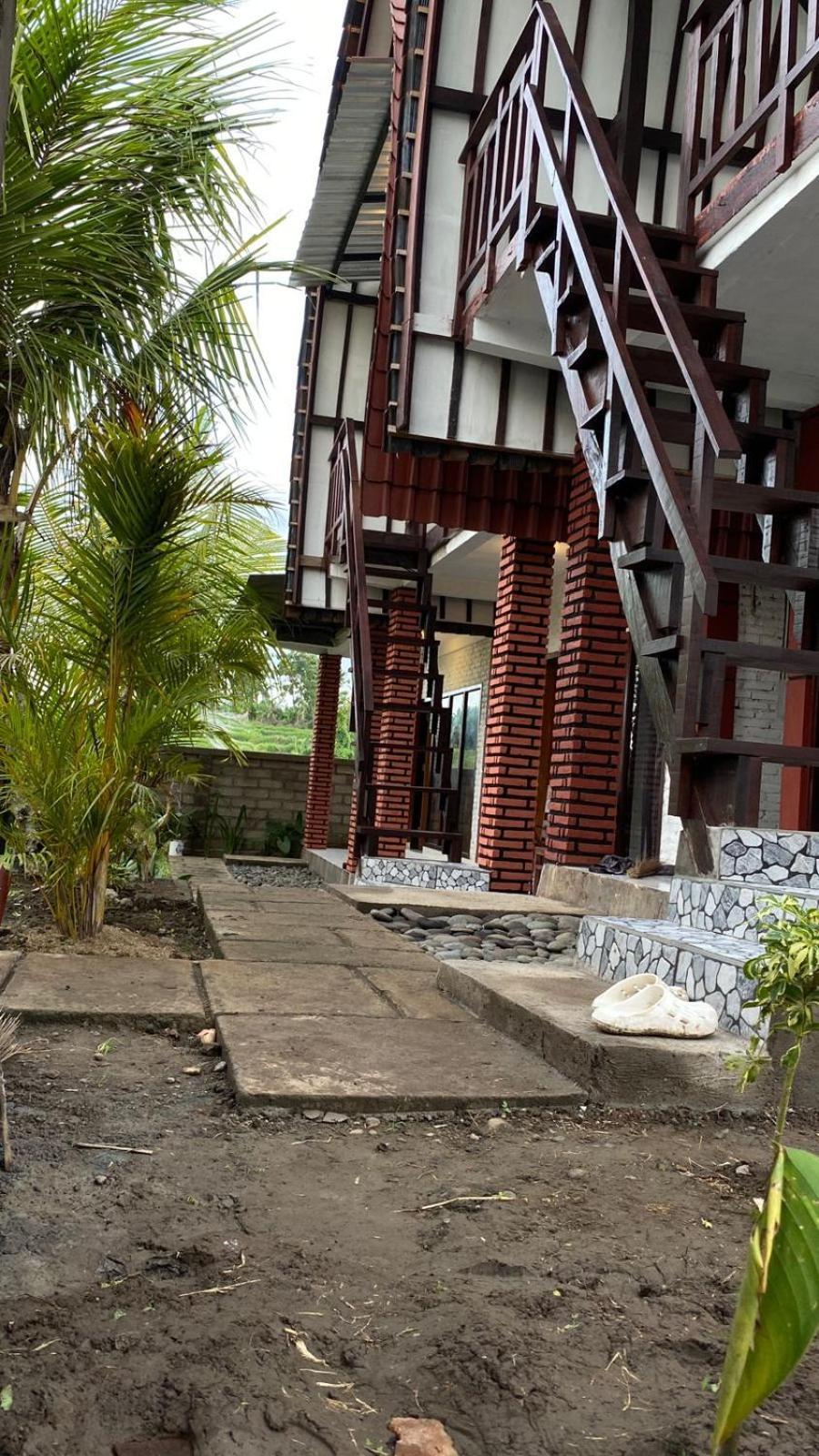 Alen'S Stay&Surf Airsatang Ngoại thất bức ảnh