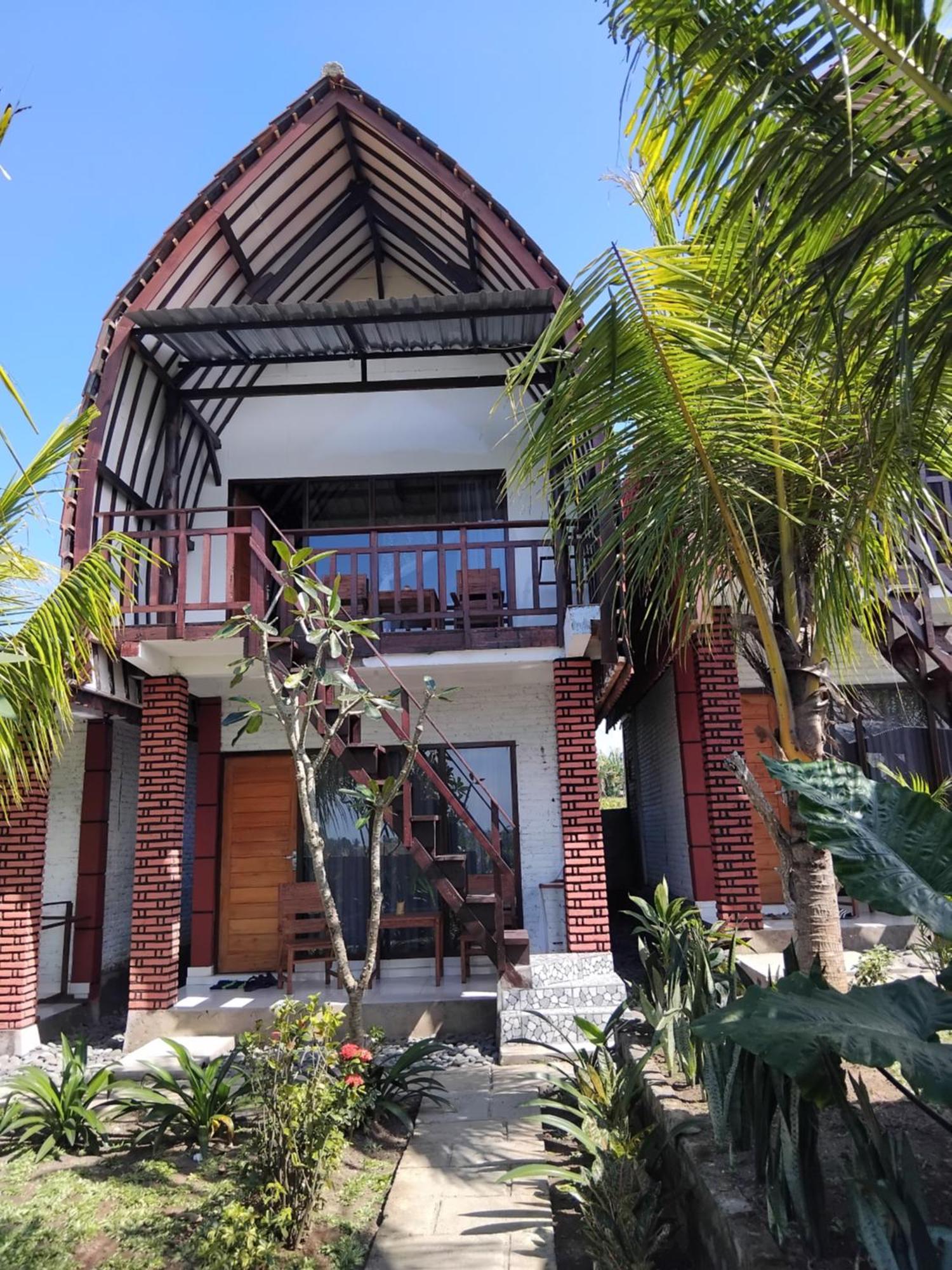 Alen'S Stay&Surf Airsatang Ngoại thất bức ảnh